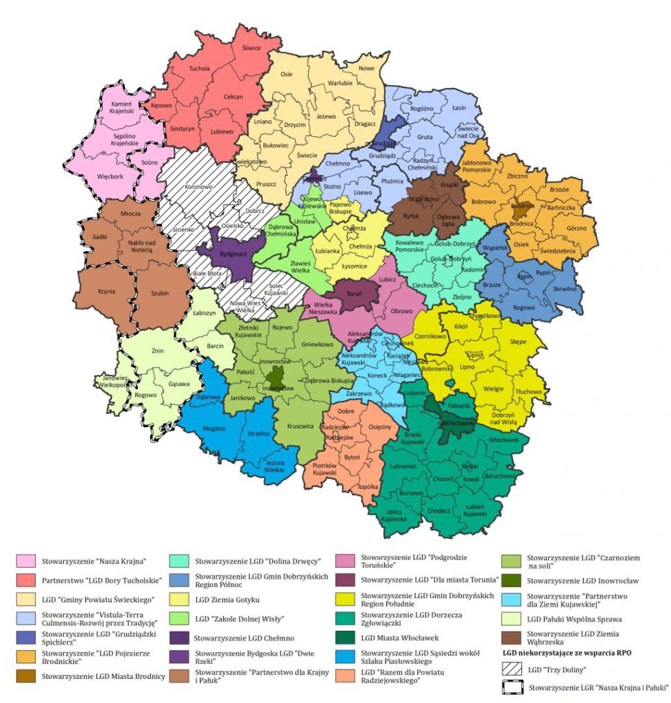 Mapa województwa kujawsko-pomorskiego z podziałem na powiaty oraz zaznaczonymi lokalnymi grupami działania